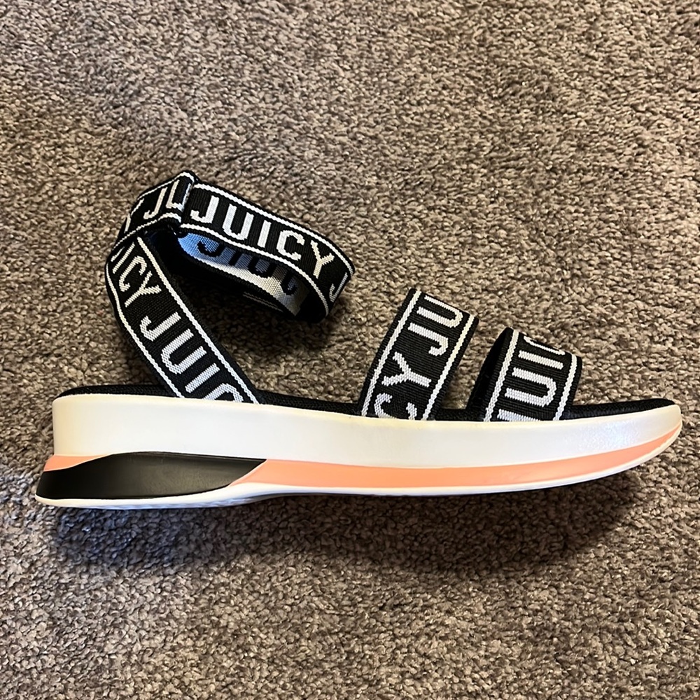 Juicy Couture Sandals